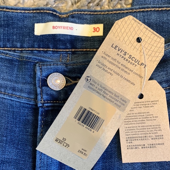 Brand new Levi’s Boyfriend jeans. - Picture 3 of 5
